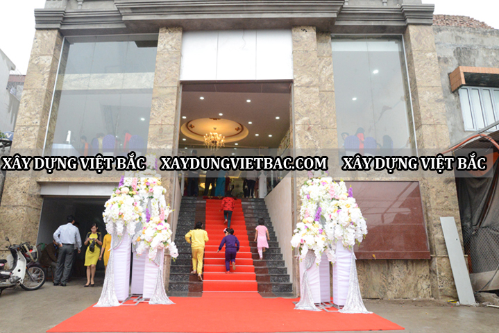 thi cong noi that nha hang 1